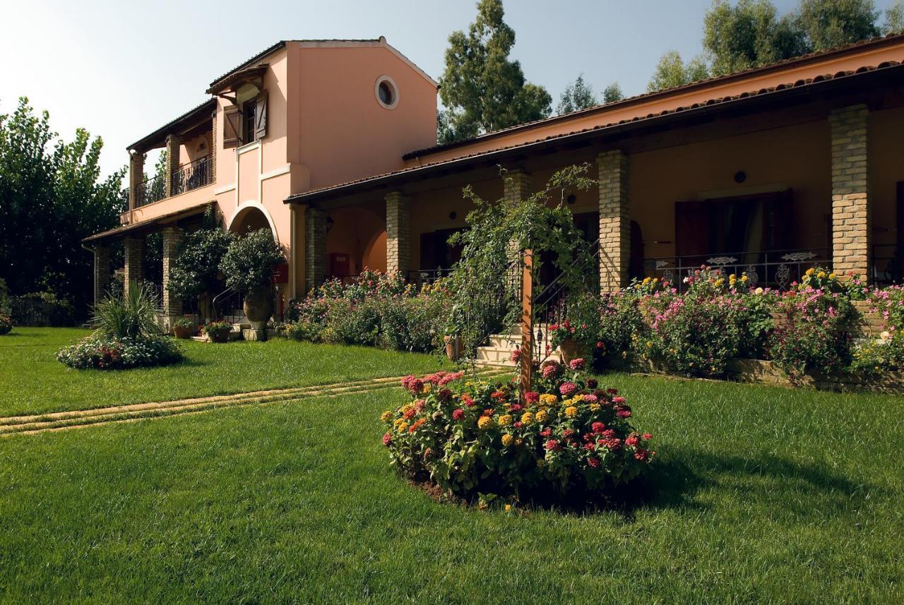 Corfu Club Apartments Gouvia Exterior foto